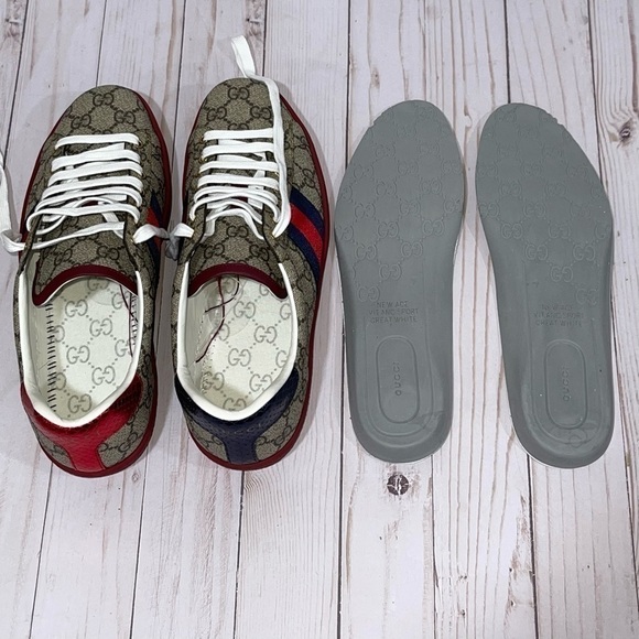 GUCCI Men's Ace GG Supreme Low Top Sneaker Beige Size - 7 - Picture 11 of 15